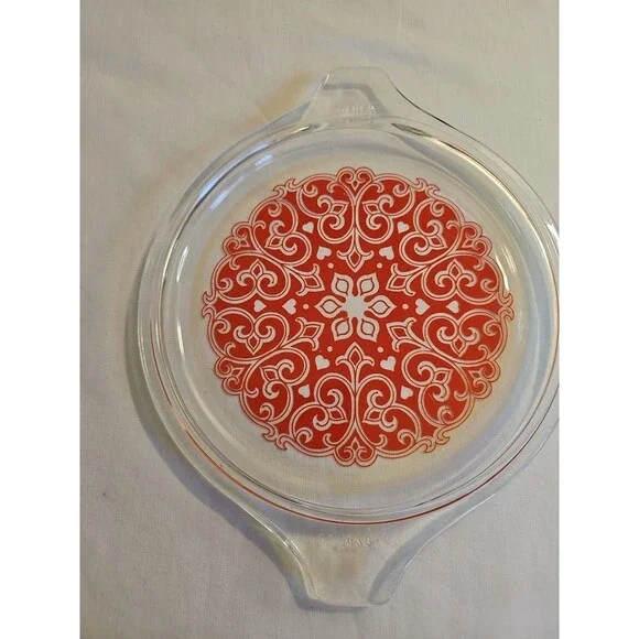 Vintage Pyrex Celtic Floral Casserole Lid 470-C Red Promotional Filigree Flower - Picture 3 of 5